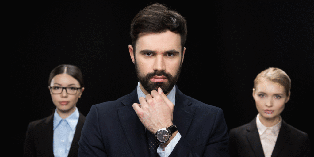 Por que muitos Líderes falham? A Bíblia tem a resposta